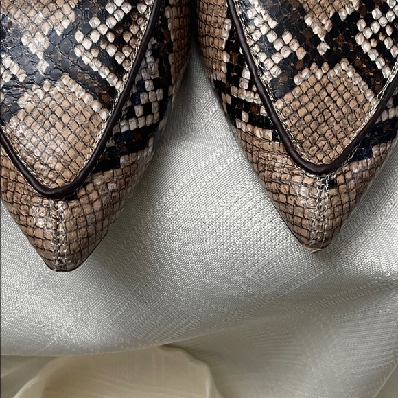 Jeffrey Campbell Tan Snake Print Mules - Picture 3 of 8